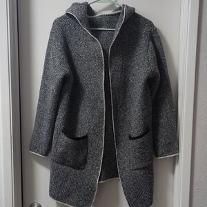 Elegant Gray and White Hooded Cardigan